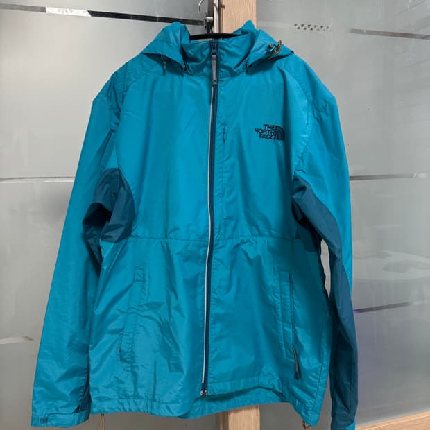 노스페이스 바람막이