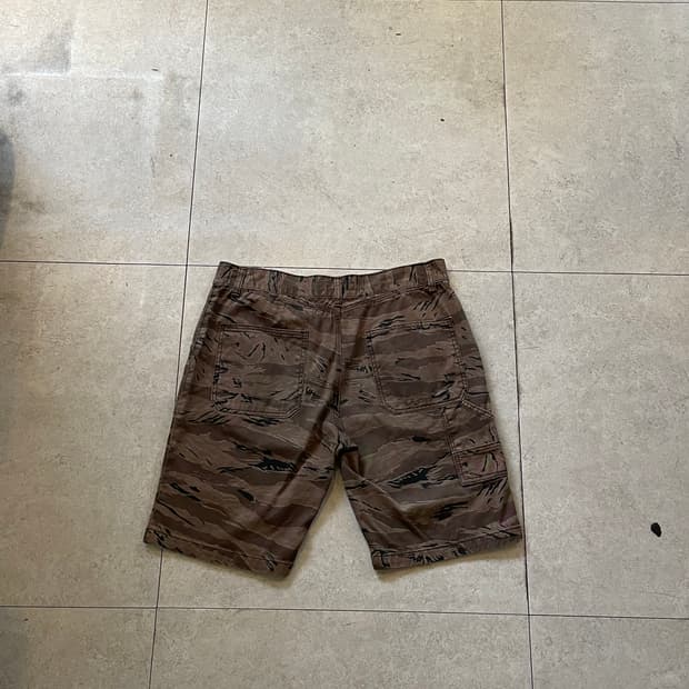 FrizmWORKS 프리즘윅스 타이거 카모 퍼티그 카고 반바지