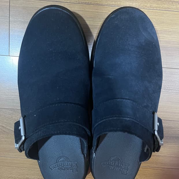 닥터마틴 칼슨 스웨이드 뮬