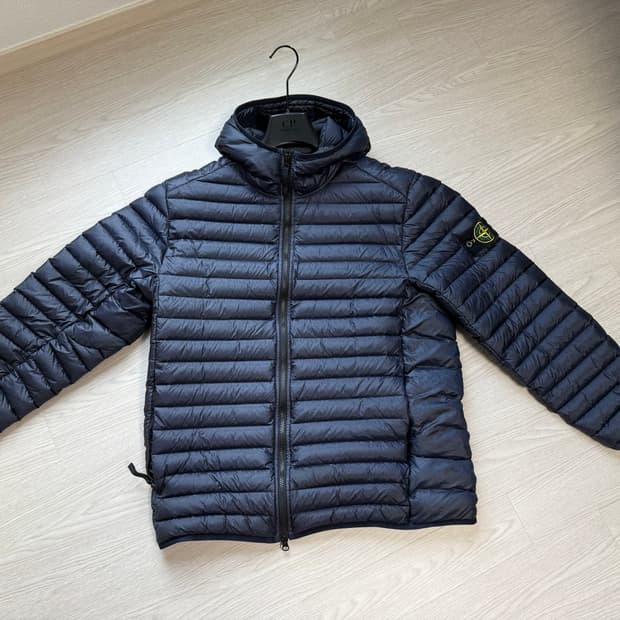 23fw 스톤아일랜드 룸우븐 챔버 경량패딩