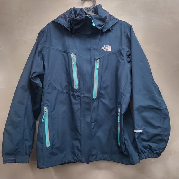 노스페이스 바람막이