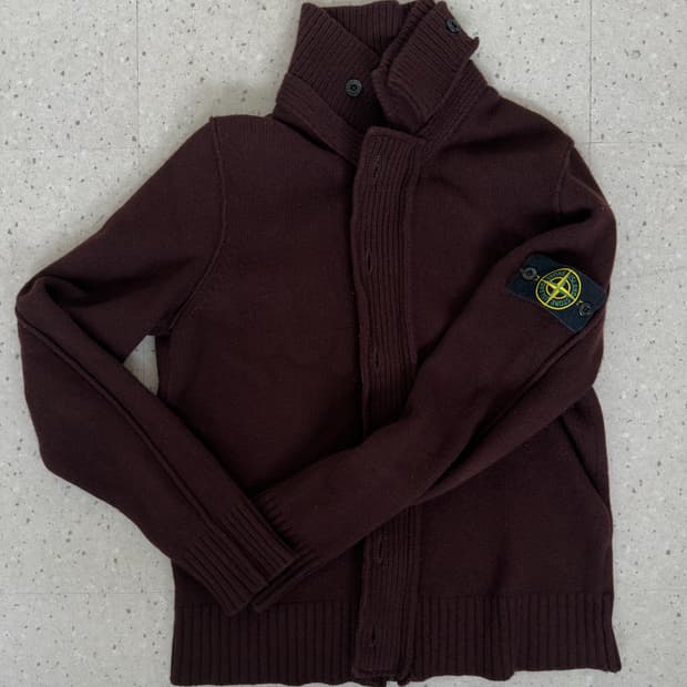 스톤아일랜드 니트 집업