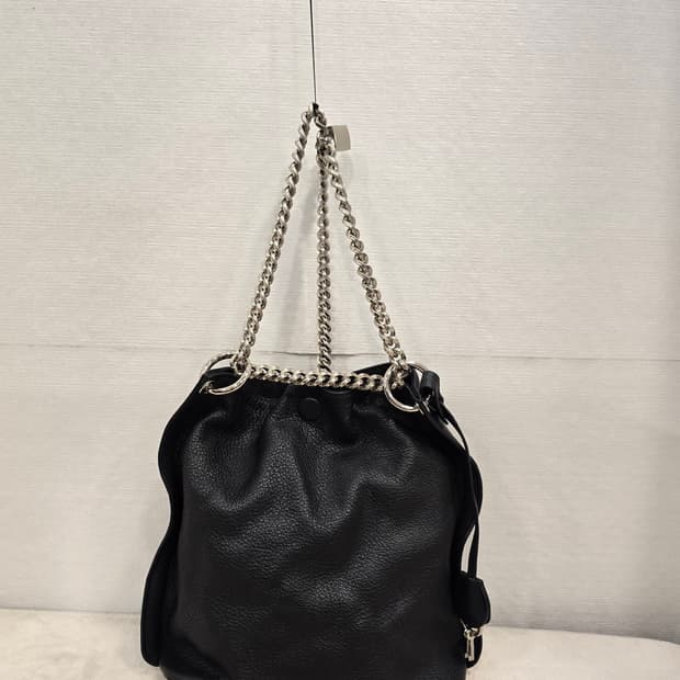 아더앤드 OTHER AND 블랙 카마백 숄더백