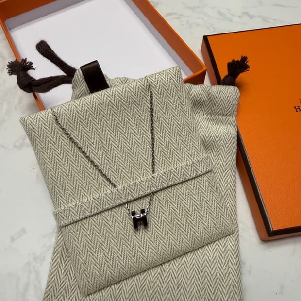 에르메스 미니 팝아슈 목걸이