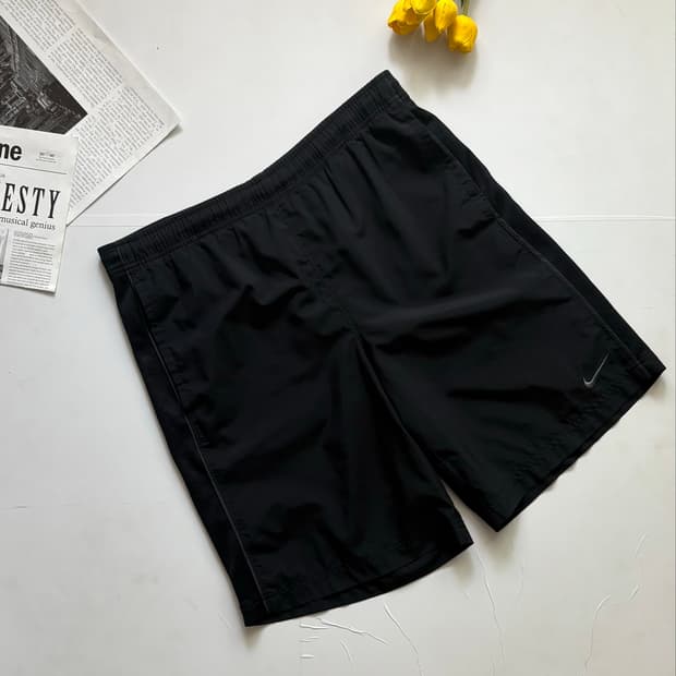 Nike 나이키 빈티지 스우시 하프 팬츠
