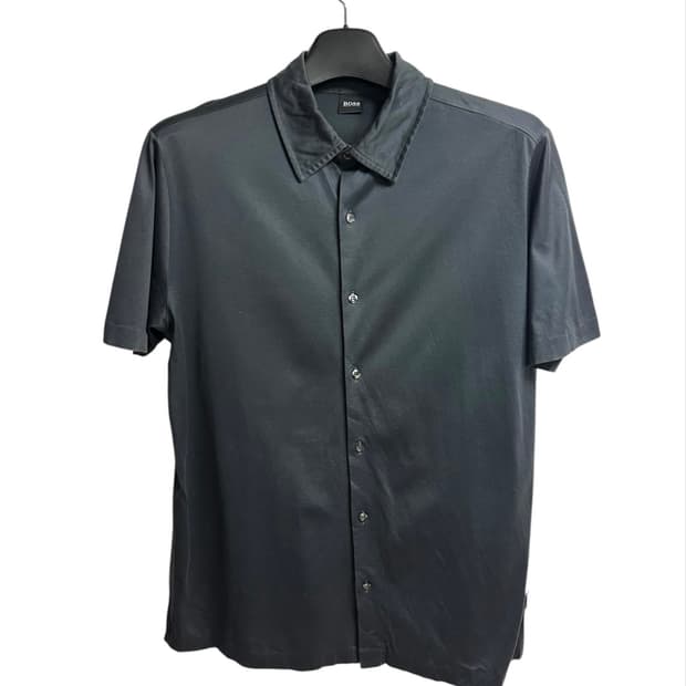 보스(HUGO BOSS) 반팔 카라 셔츠 차콜 XL