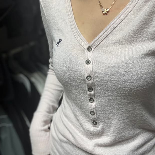 아베크롬비 앤 피치 핑크 헨리넥 니트 S