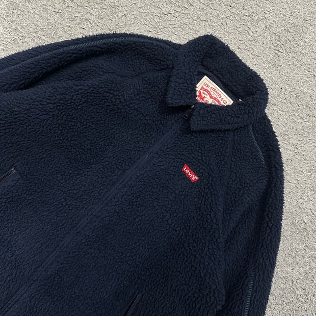 [100] 리바이스 네이비양털자켓