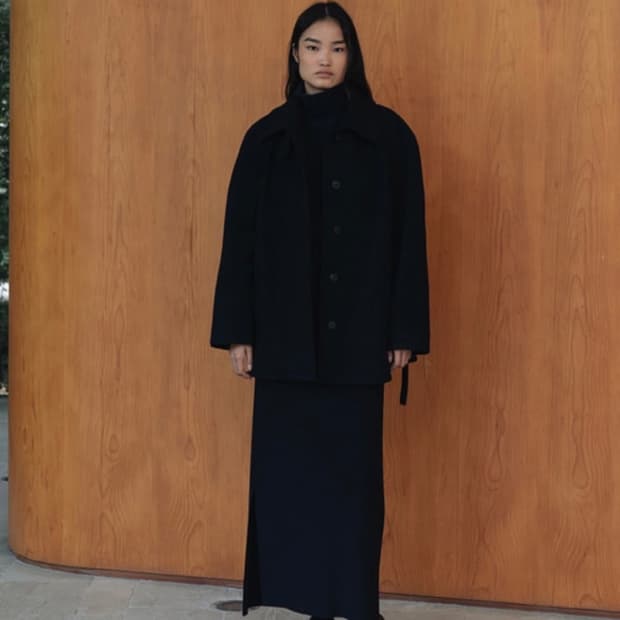 구해요) 르셉템버 레글런 하프코트 네이비