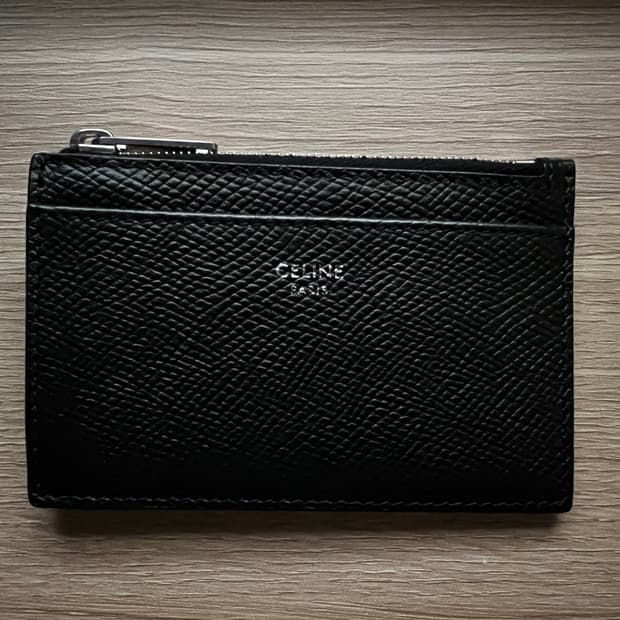 셀린느 그레인드 카프스킨 지퍼 카드 홀더 블랙