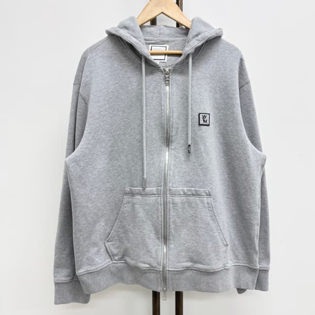 [52]우영미 백로고 후드집업