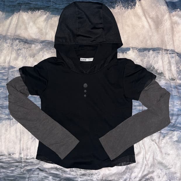 Ojos Double Layered Hood Black