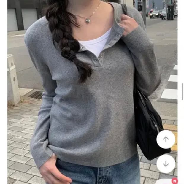 애니원모어 잇츠미 버튼 긴팔 티셔츠 검정 블랙 니트 에이블리 지그재그