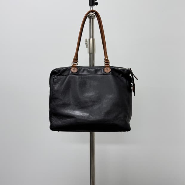 Margaret Howell two-tone leather bag 