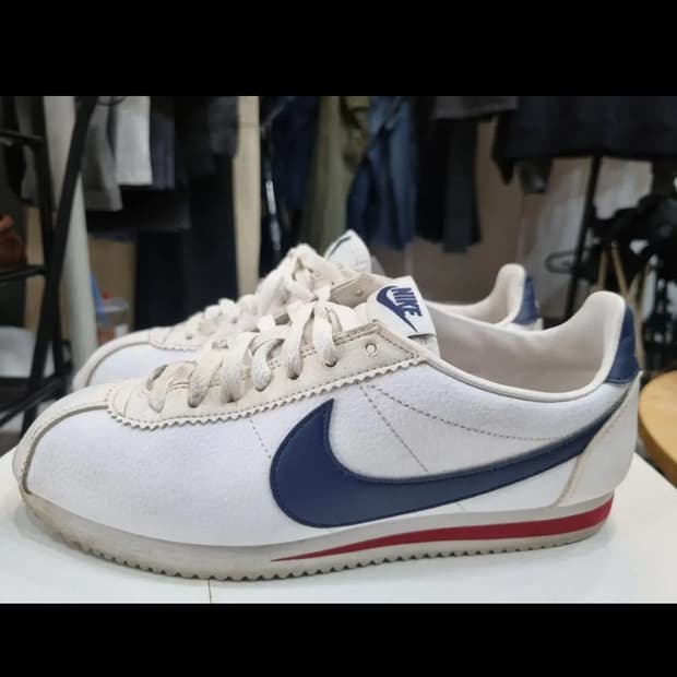 나이키 코르테즈 260