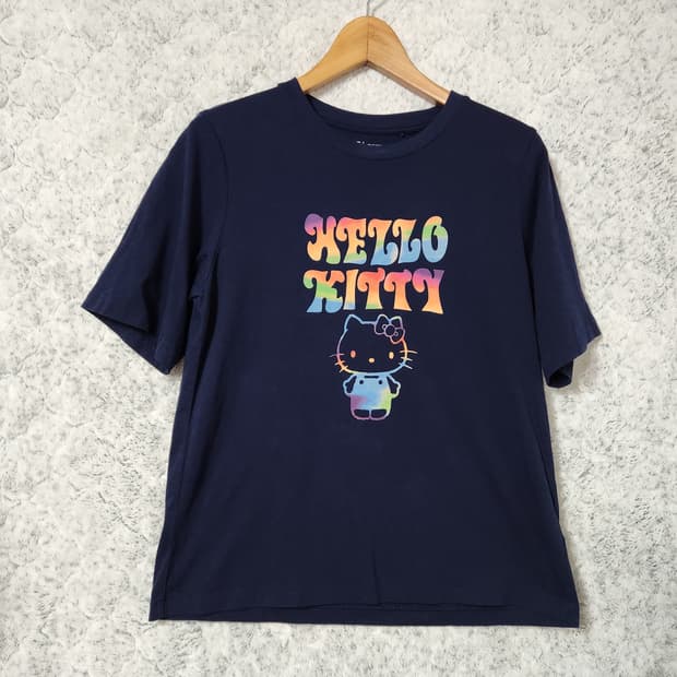 627B [M] 유니클로 헬로키티 50주년 반팔 티셔츠