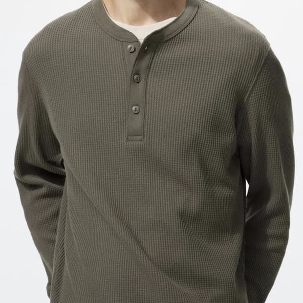 유니클로 와플 헨리넥 M (올리브, 블랙, 베이지)