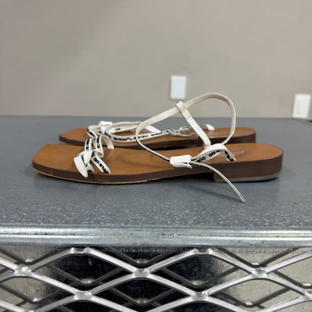 지미추 x 오프화이트 플랫 슈즈 36