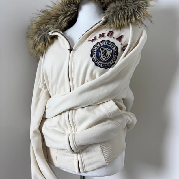 후아유 울프죠 퍼 후드집업 아이보리 자켓 아우터 빈티지 y2k
