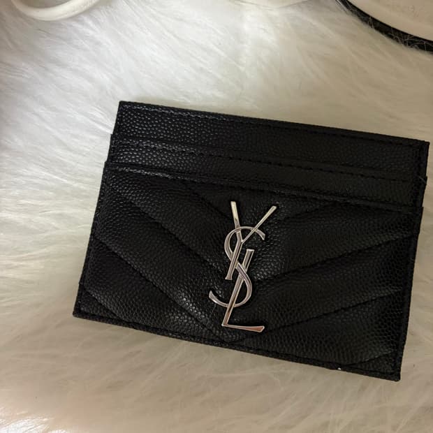 입생로랑 YSL 마틀라세 카드지갑