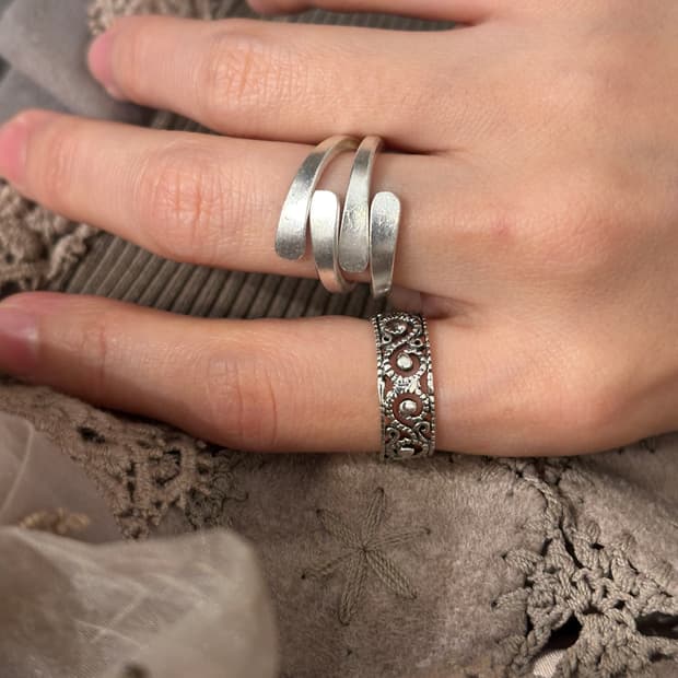 Ornate Scroll Band 925Silver Ring