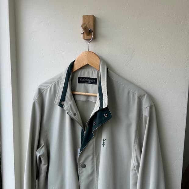 16442 - 입생로랑 블루종 자켓