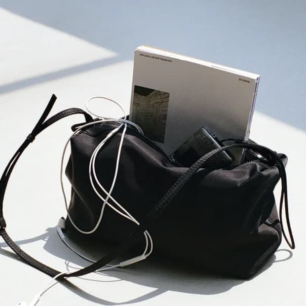 로우클래식 카라멜 박스 백 블랙 + 열쇠 키링