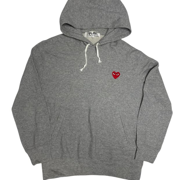 [정품] 꼼데가르송 플레이 레드 하트 와펜 그레이 후드티 L