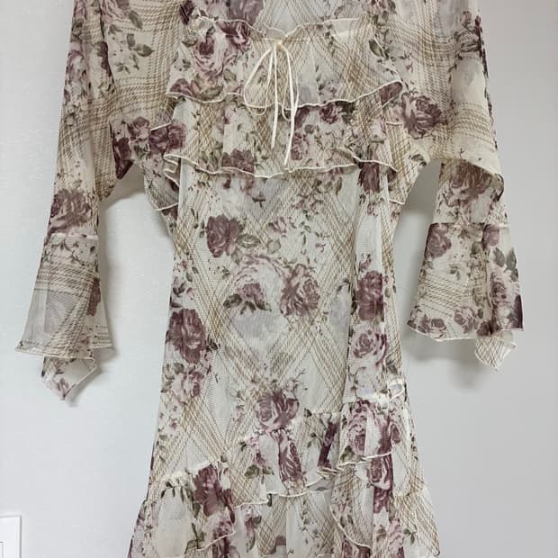 로사체리 빈티지 블라우스탑