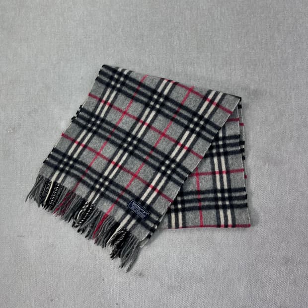 버버리 노바체크 캐시미어 머플러