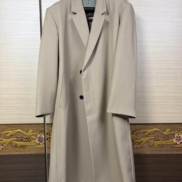 인사일런스 깡 콜라보 트렌치 코트