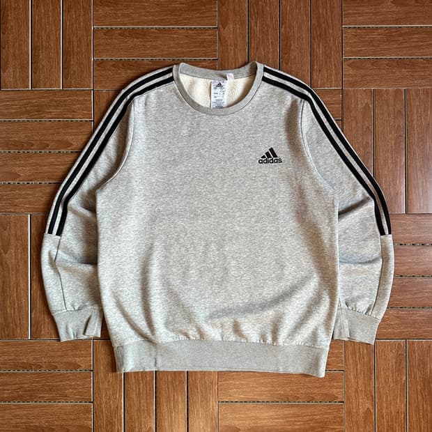 Adidas round-neck sweats