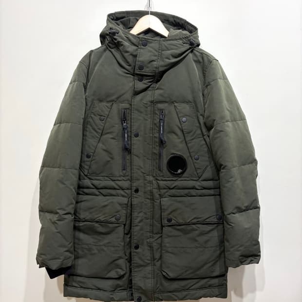 C.P.Company 올리브 패딩