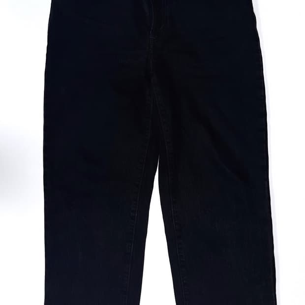 디스이즈네버댓 레귤러 진 블랙