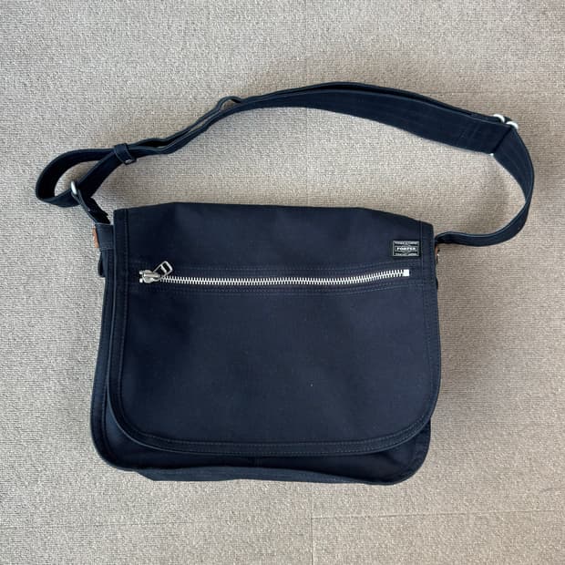 포터 네이키드 숄더백 네이비 라지