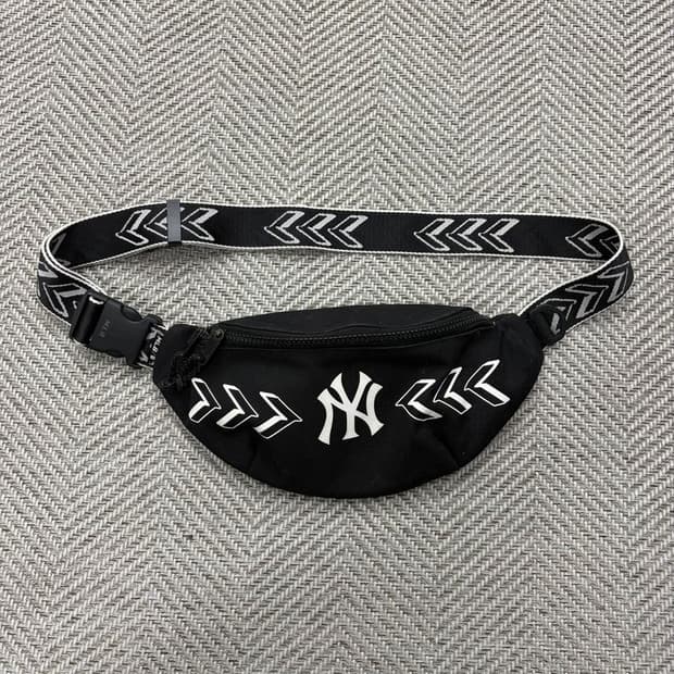 MLB 뉴욕양키즈 힙색 v2427