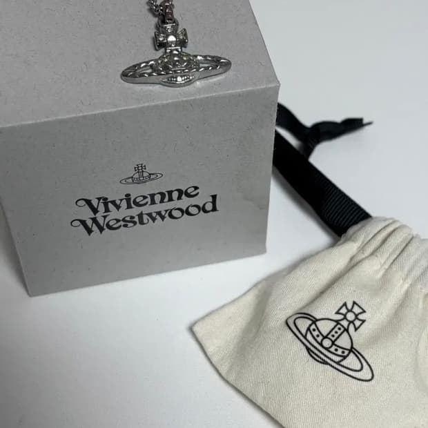 비비안웨스트우드 목걸이 행성 실버 양지뢰 stc 빈티지 진리 히메갸루