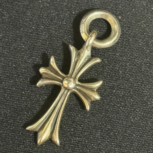 크롬하츠 타이니 크로스 (홀마크)