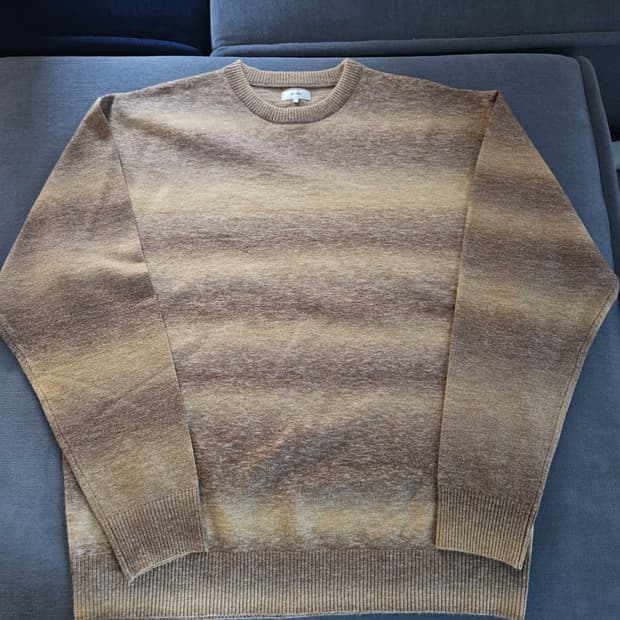 빔즈 스트라이프 니트