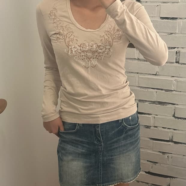 와투케 롱슬리브리스