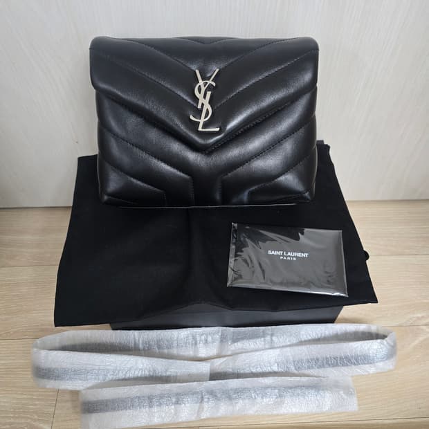 생로랑 루루 토이백 블랙 크로스백