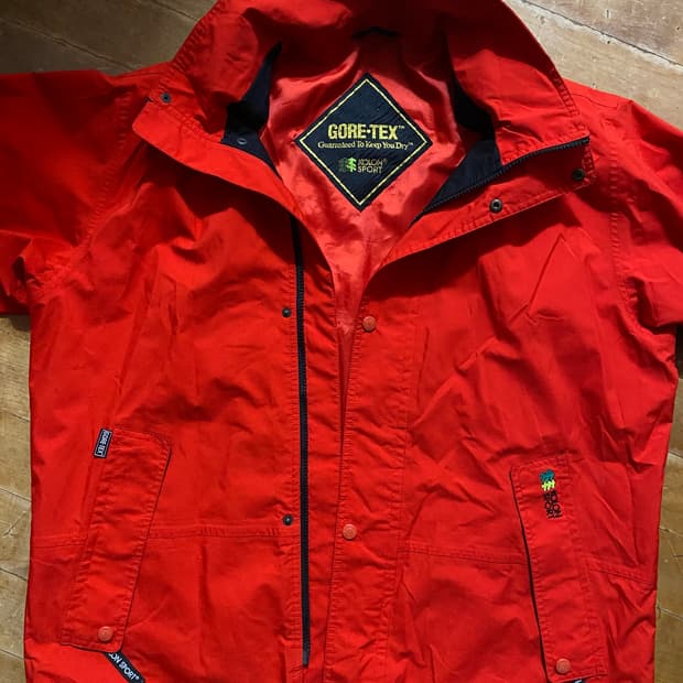 코오롱스포츠 고어텍스 레드 자켓 105