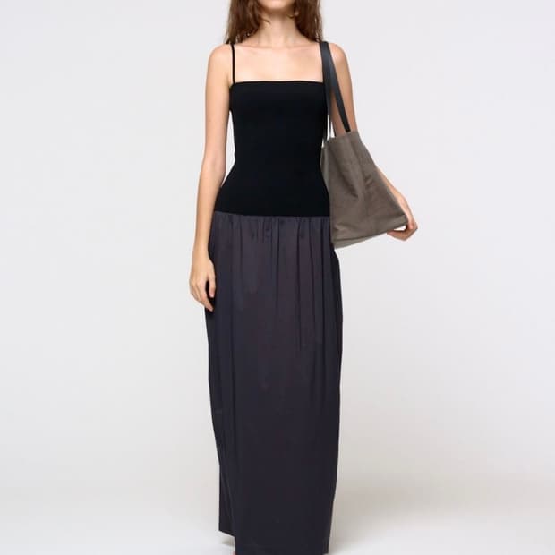 아모멘토 nylon knit maxi dress