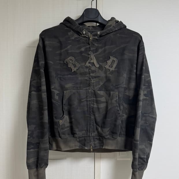 배드블러드 라이온패치 카모 후드집업 L사이즈