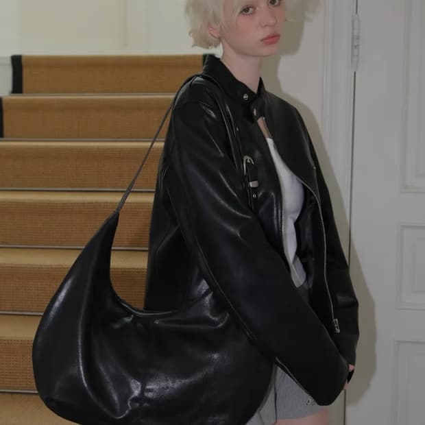 큐리티 벨트 루프 호보백 블랙 (품절)