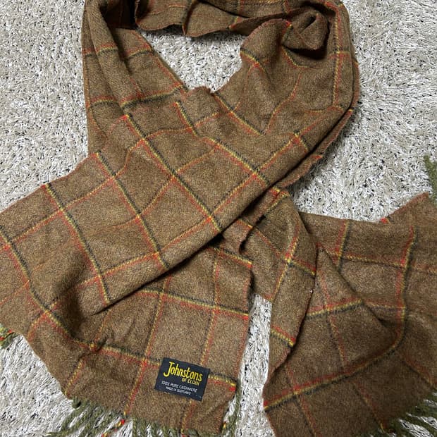 스코틀랜드제 존스톤스 100프로 캐시미어 목도리