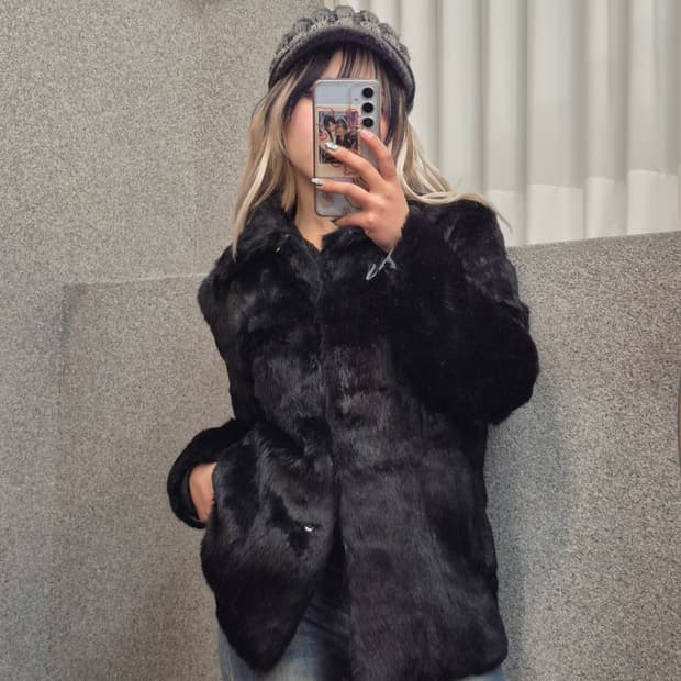 VINTAGE BLACK RABBIT FUR JACKET 