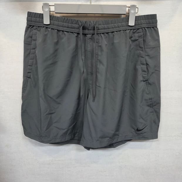 나이키 드라이핏 폼 7인치 언라인드 쇼츠반바지 xxl