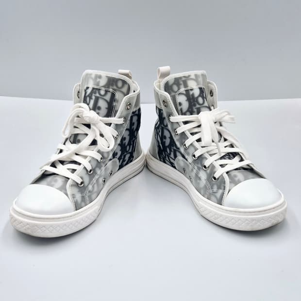 크리스찬 디올 하이탑 스니커즈 (사이즈34)