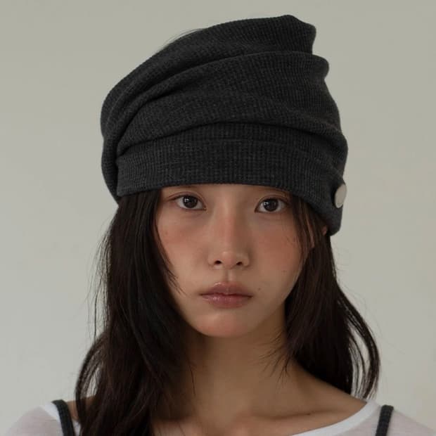 온스카WHIPPING HAIR BAND & BEANIE -CHARCOAL